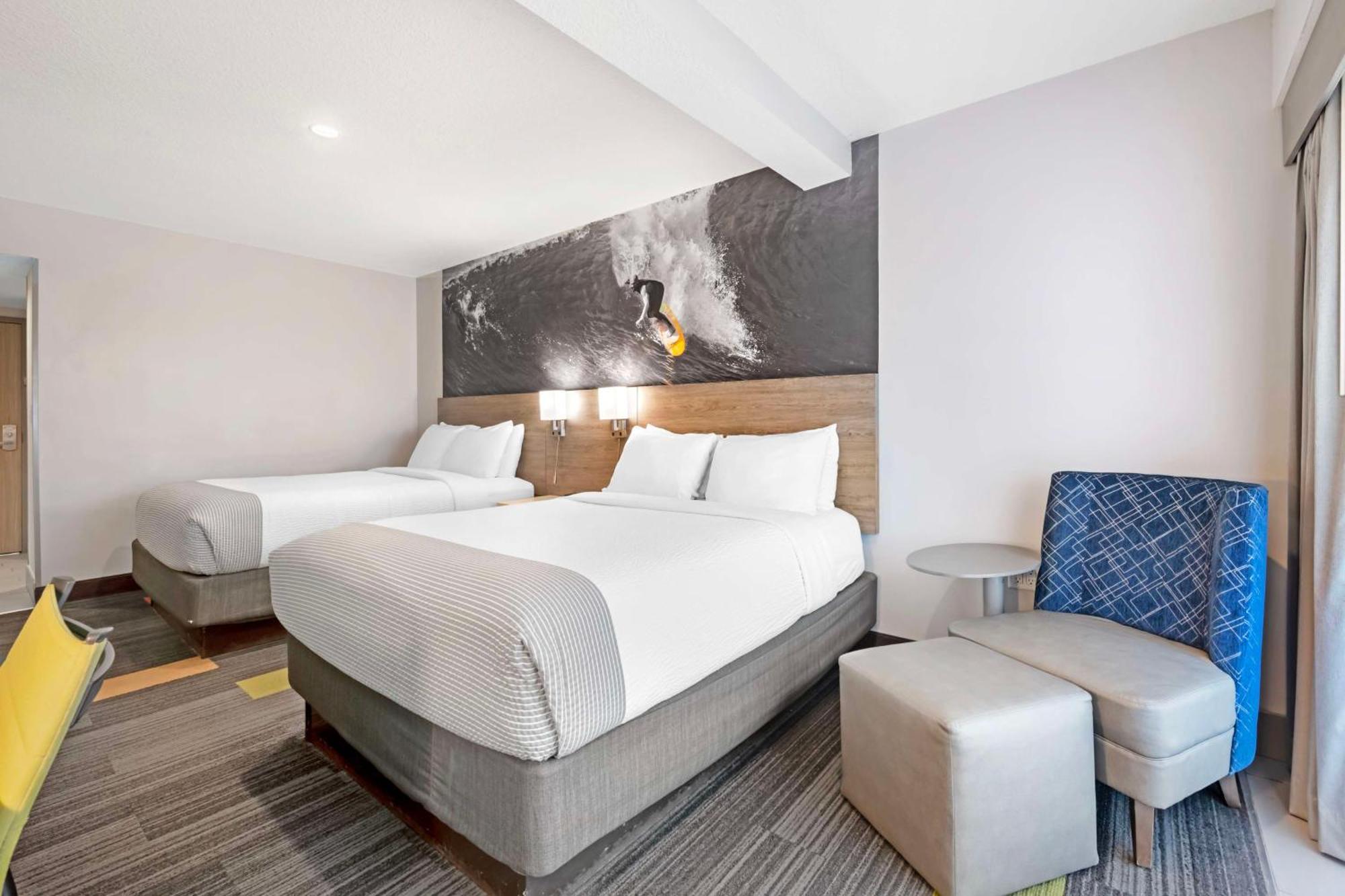 Western Oceanfront 3*