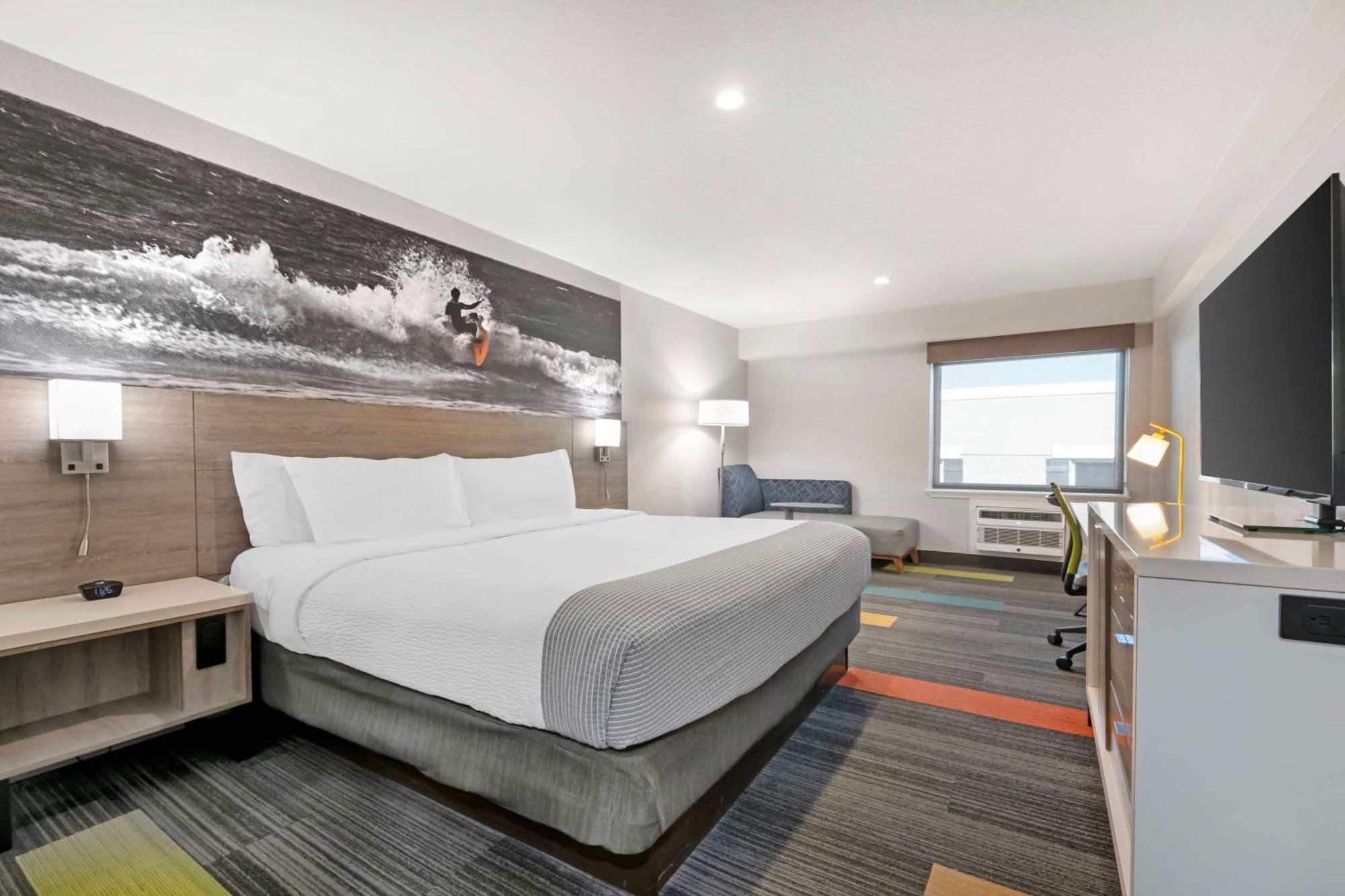 Western Oceanfront Hotel 3*